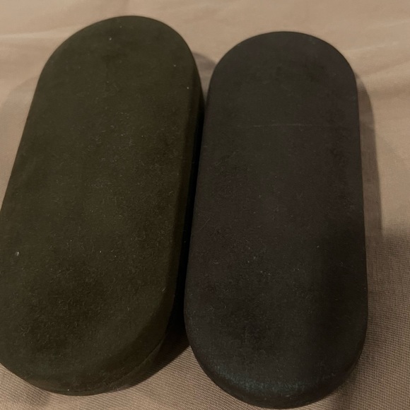 Tom Ford Black Sunglasses Case - Picture 3 of 4